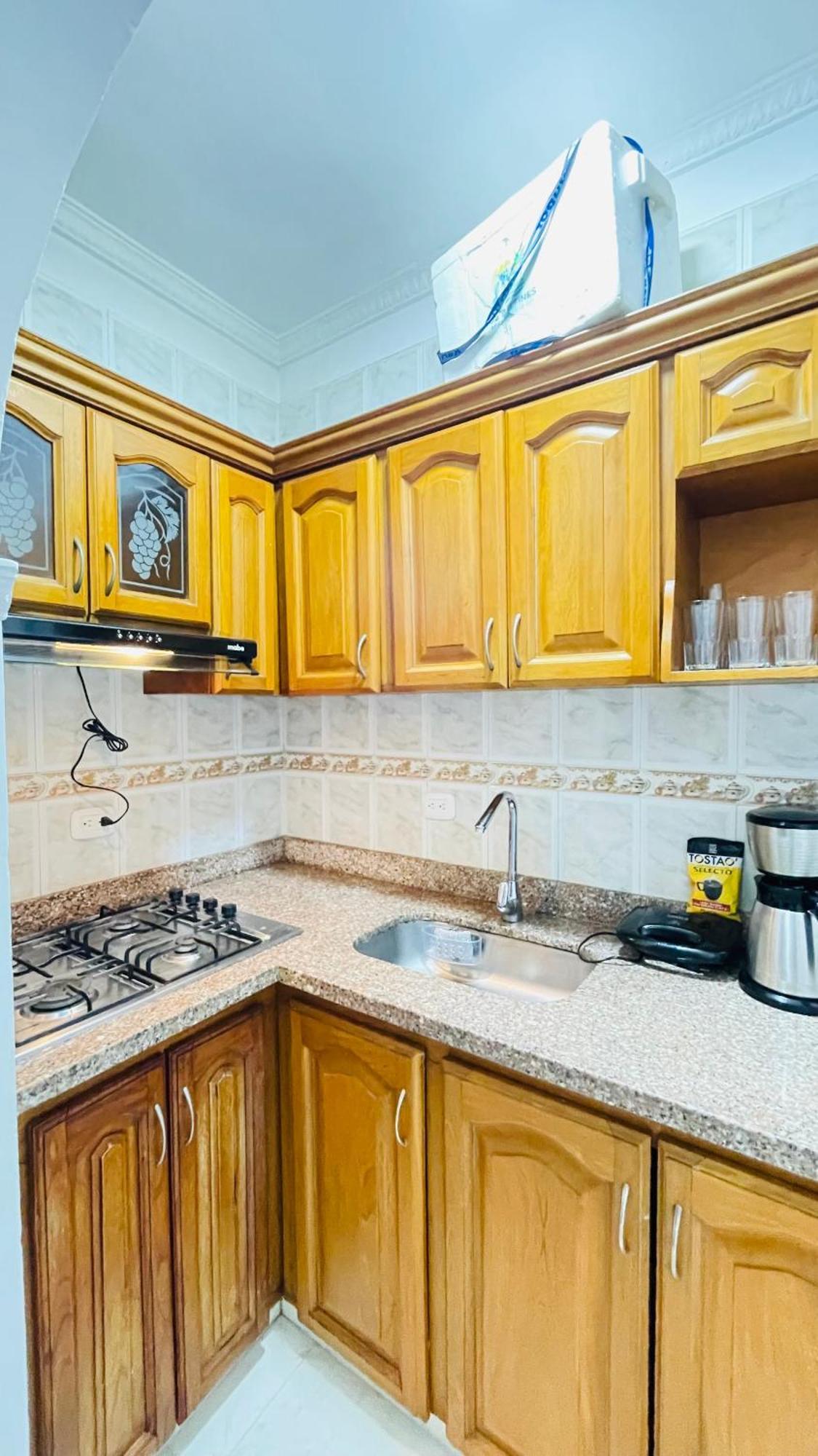Apartamento Disfruta El Mar, Moderno, Familiar Y Bien Ubicado *