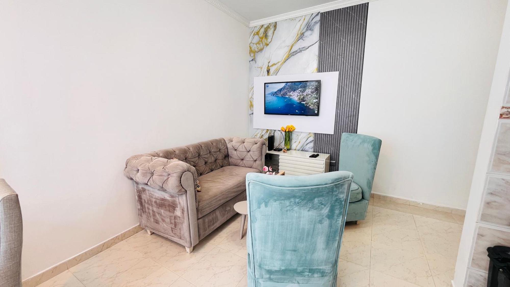 Disfruta El Mar, Moderno, Familiar Y Bien Ubicado Apartamento